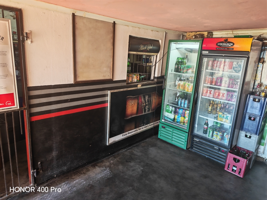 2 Bedroom Property for Sale in Sercor Park Western Cape
